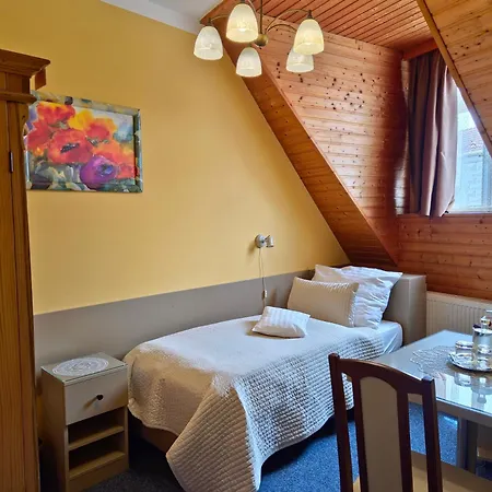 U Ruze Hotel 4*