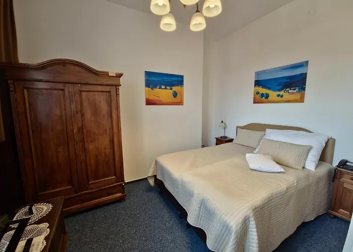 U Růže Hotel