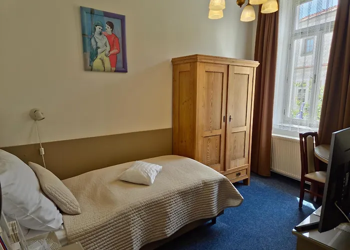 Hotel U Růže 4*